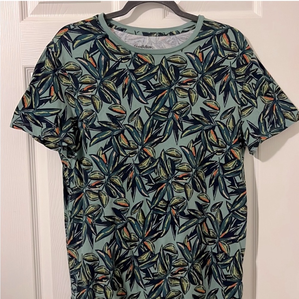 Goodfellow & Co Men’s Leaf Shirt Tropical Vacation Vibes